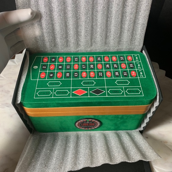 Corum - Picture 3 of 16